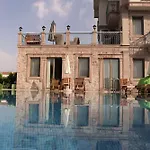 Cunda Rota Otel Ayvalı