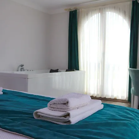 Cunda Rota 호텔 3*