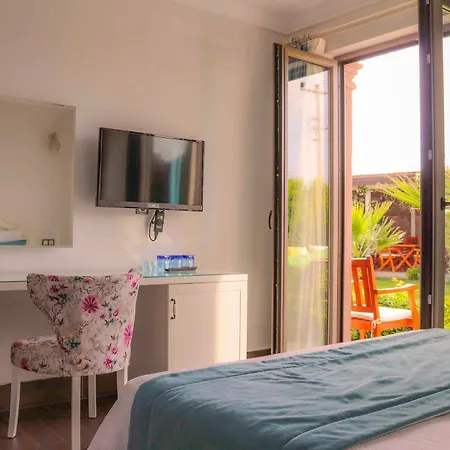 Cunda Rota Hotel
