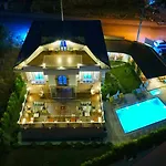 Cunda Rota 3*