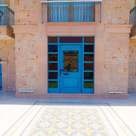Cunda Rota فندق