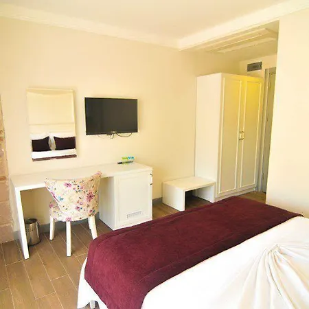 Cunda Rota Hotel 3*