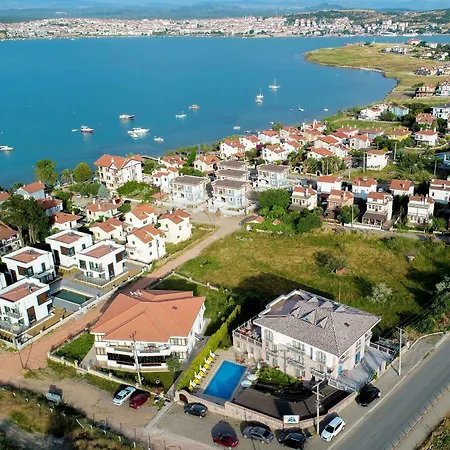 Cunda Rota Аявали