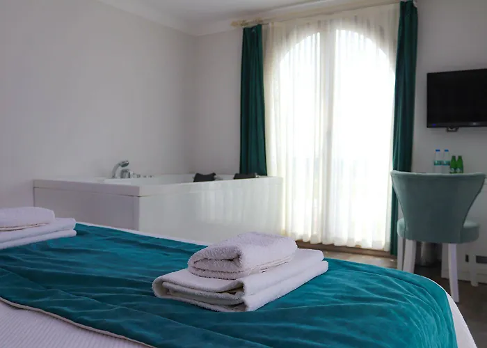 Cunda Rota Hotel 3*